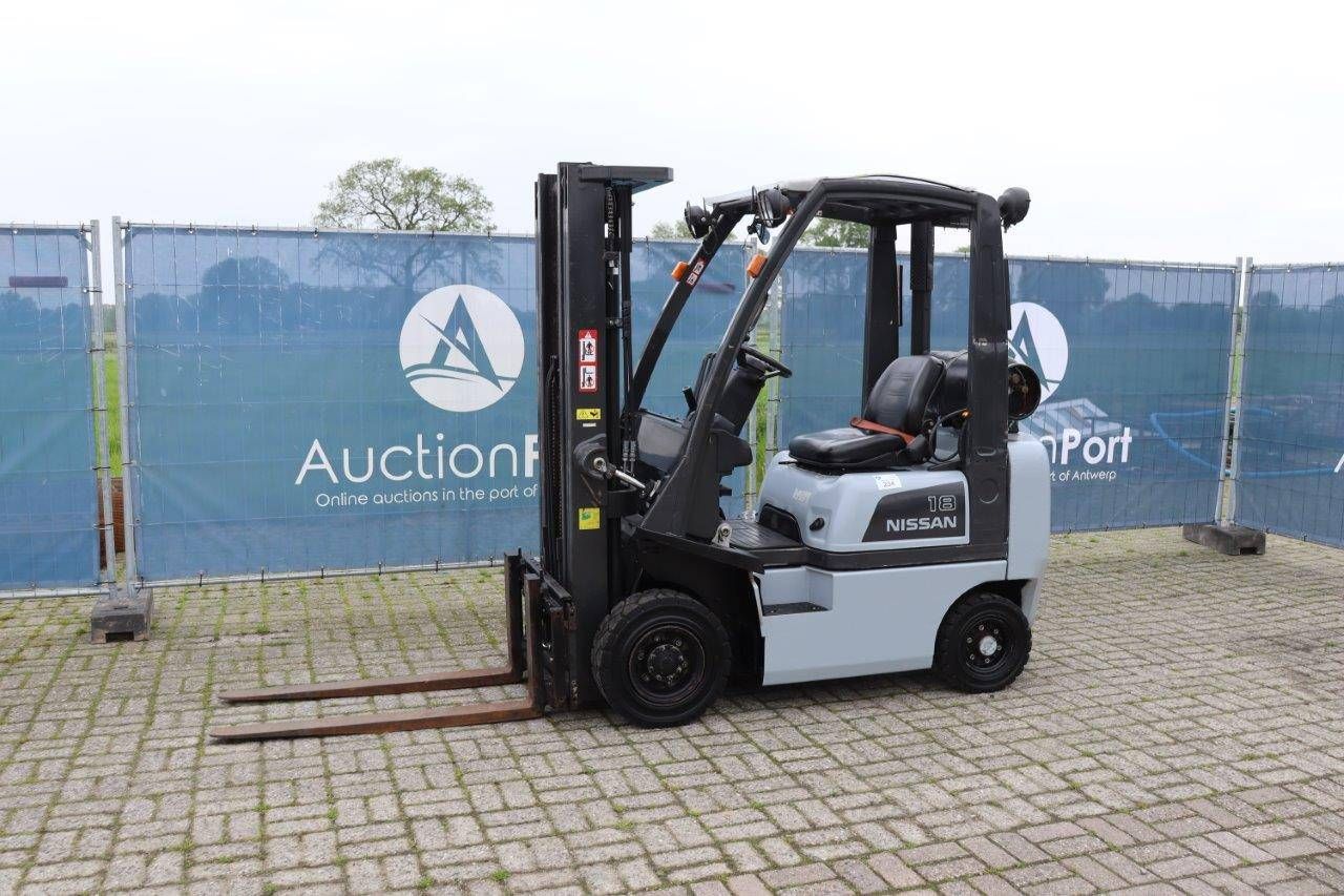 Forklift Nissan 18 LPG 1750kg