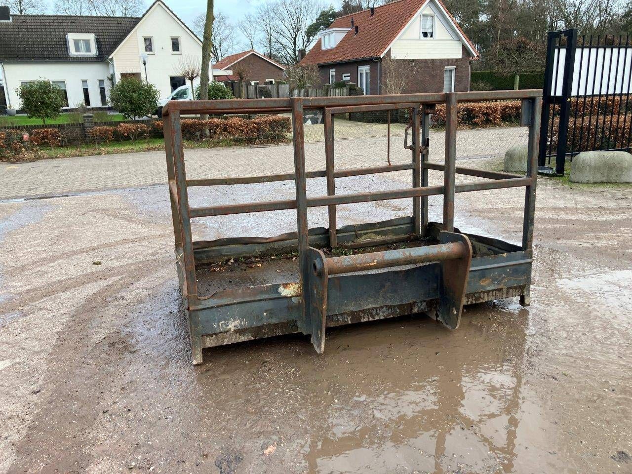 Work tray Manitou 170cm