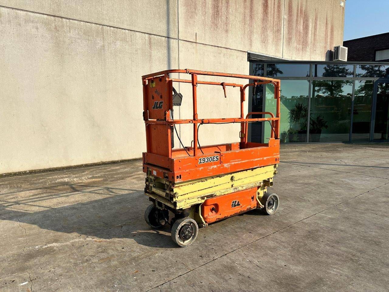 Scissor lift JLG 1930ES Electric 5.75m