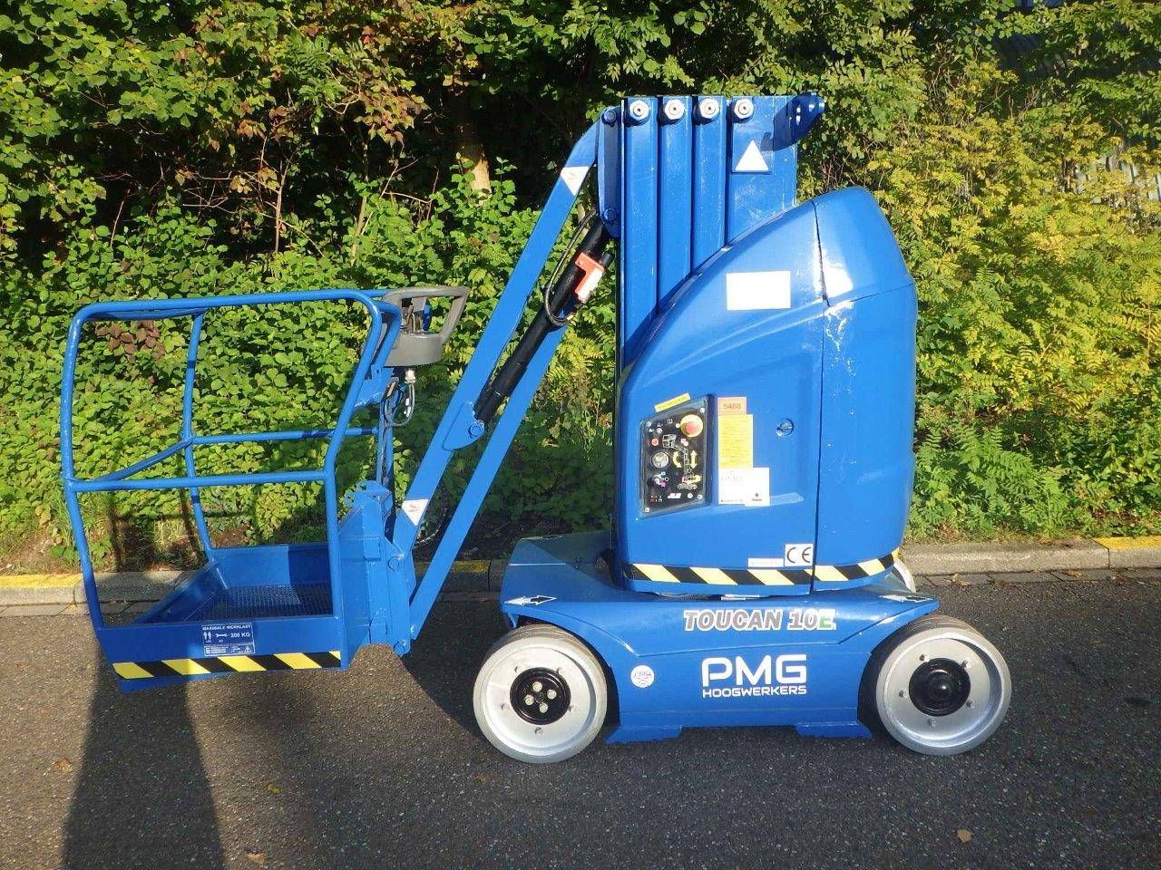 Mast lift Toucan 10E 10.10m Electric 2012