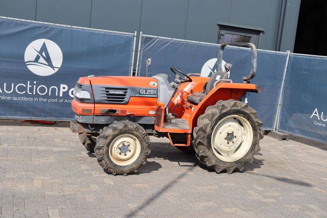 Mini trator Kubota GL281 Grandel Diesel 29hp