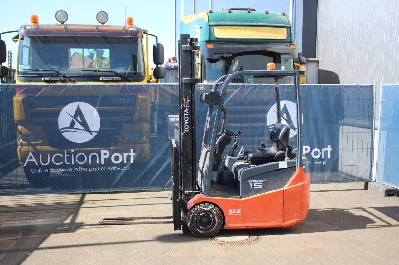 Forklift Toyota 7FBEST15 Electric 1500kg 4.0m 2011