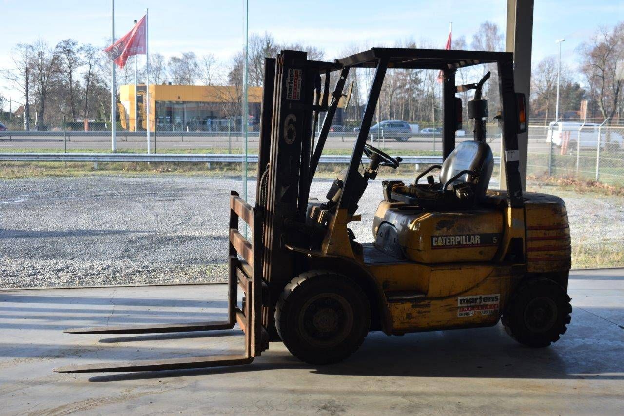 Forklift Caterpillar DP25 Diesel 2500kg