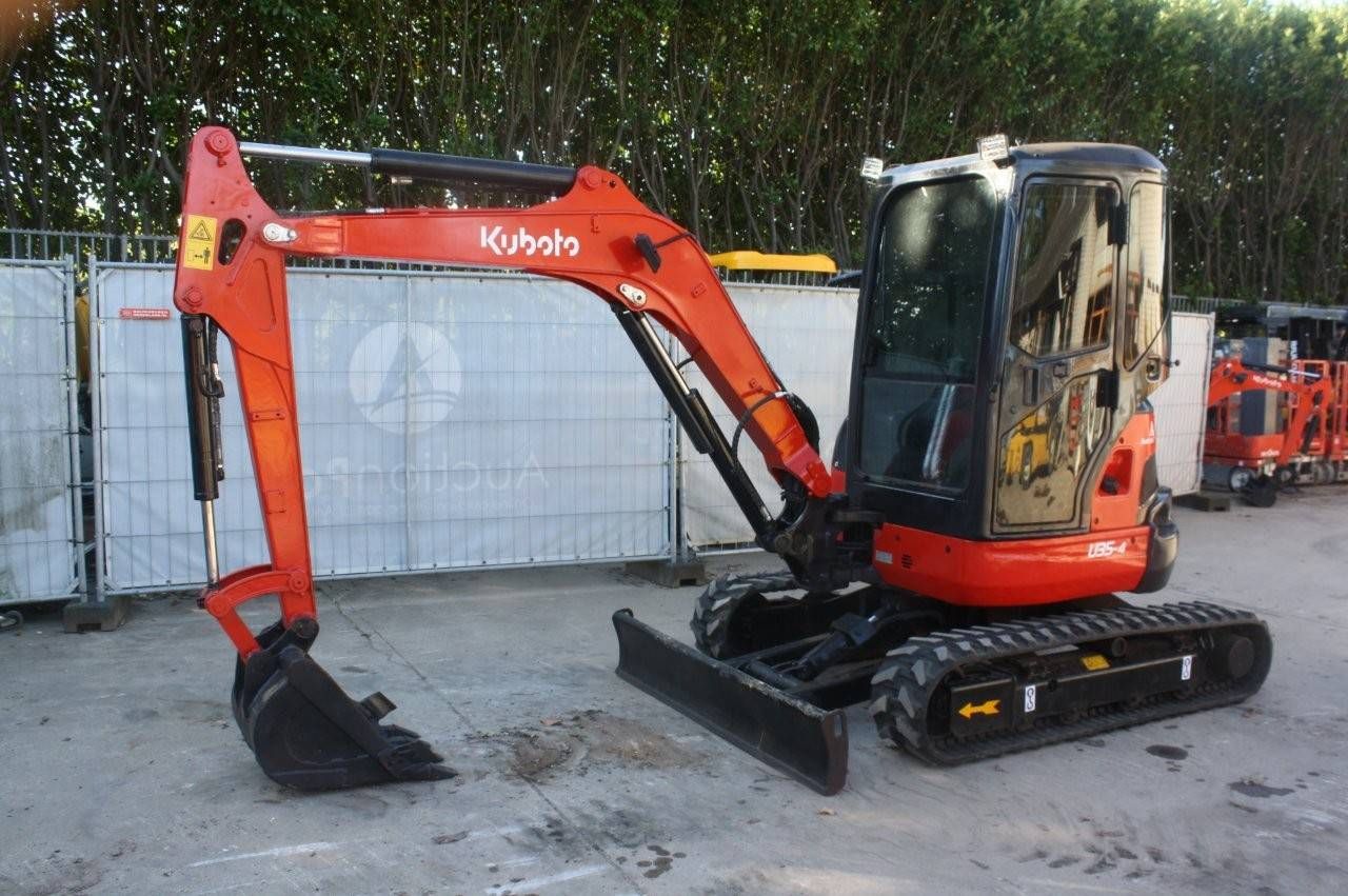 Crawler excavator Kubota U35-4 Diesel 22kW 2018