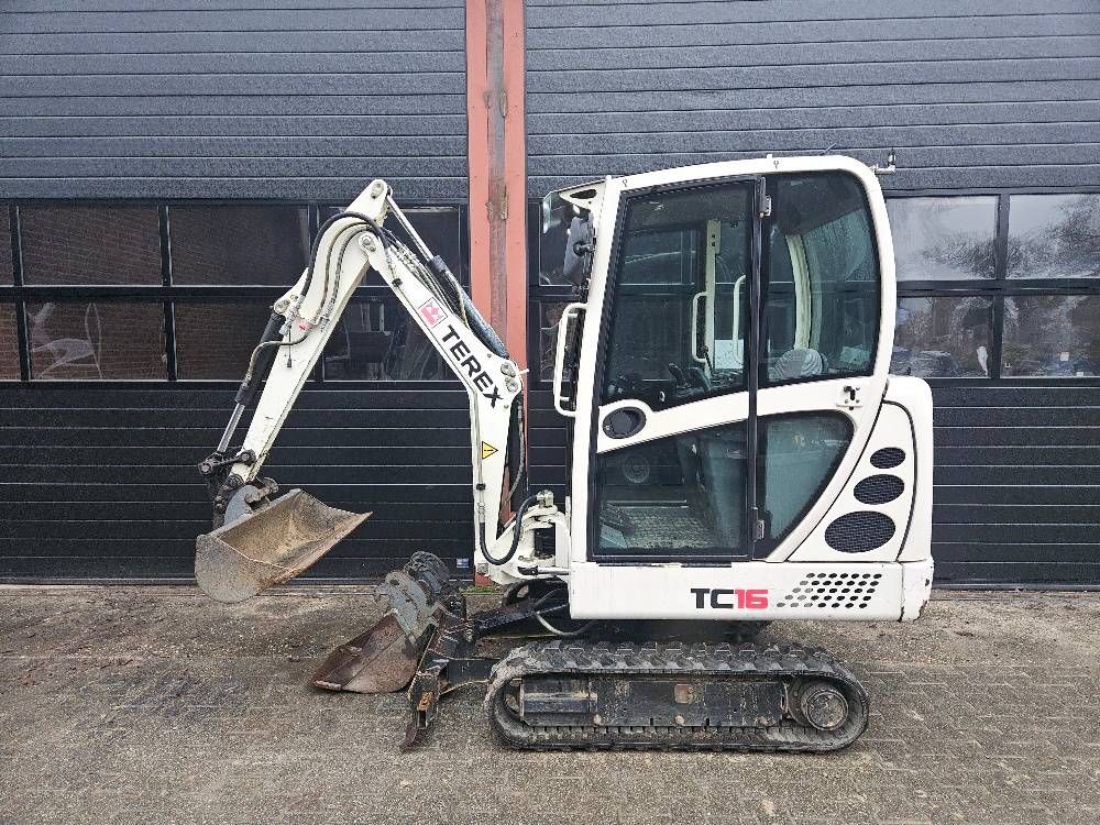 Mini digger Terex TC16 Diesel 2009