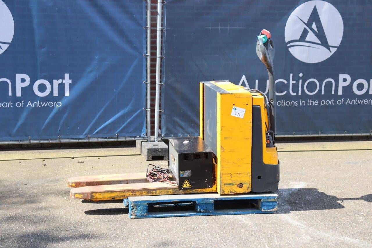 Pallet truck Jungheinrich EJE C20 Electric 2000kg