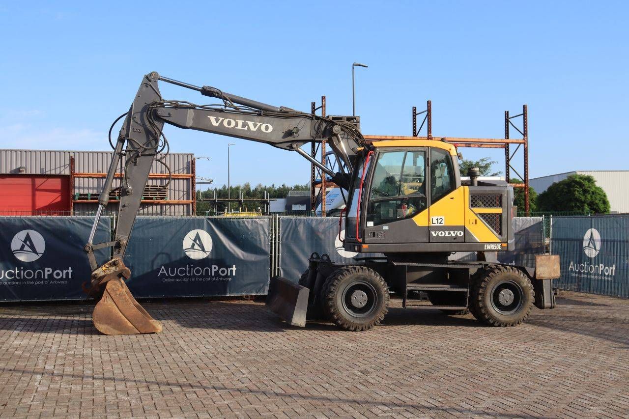 Escavatore gommato Volvo EWR150E Diesel 105kW 2019