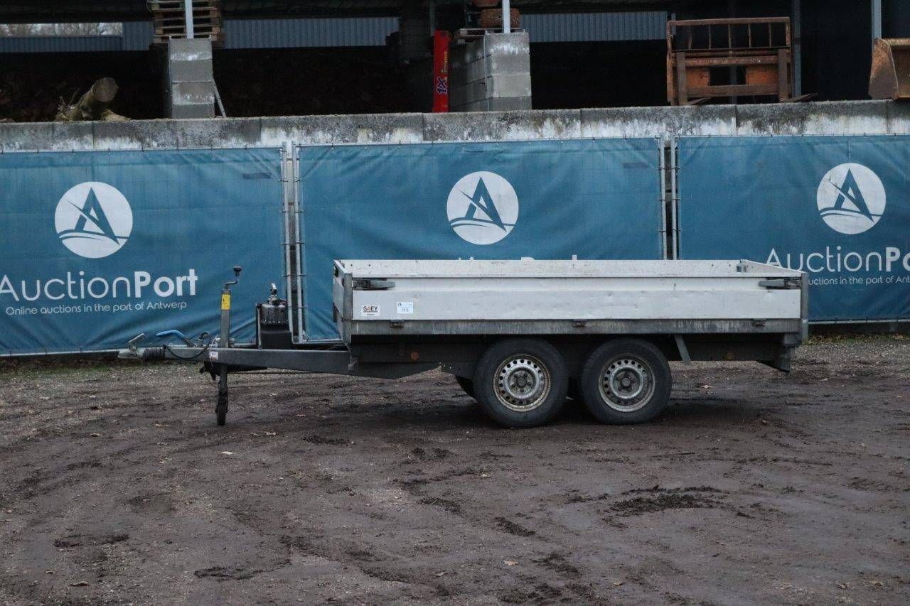 Trailer Henra K1 2004