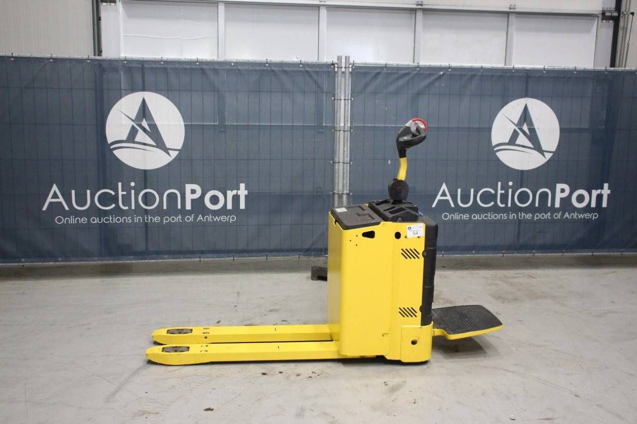 Pallet truck Hyster P2.0SE Electric 2000kg 2016