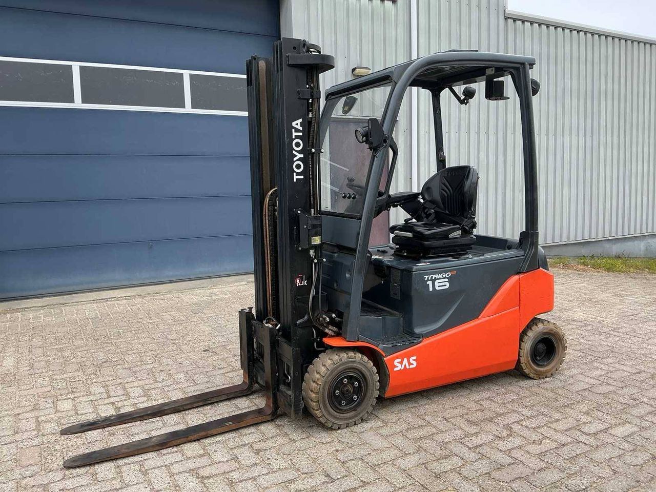 Forklift Toyota 8FBM16T Electric 1600kg 4.7m 2017