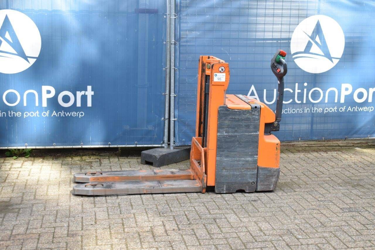 Apilador Jungheinrich EJD220 Eléctrico 2000kg