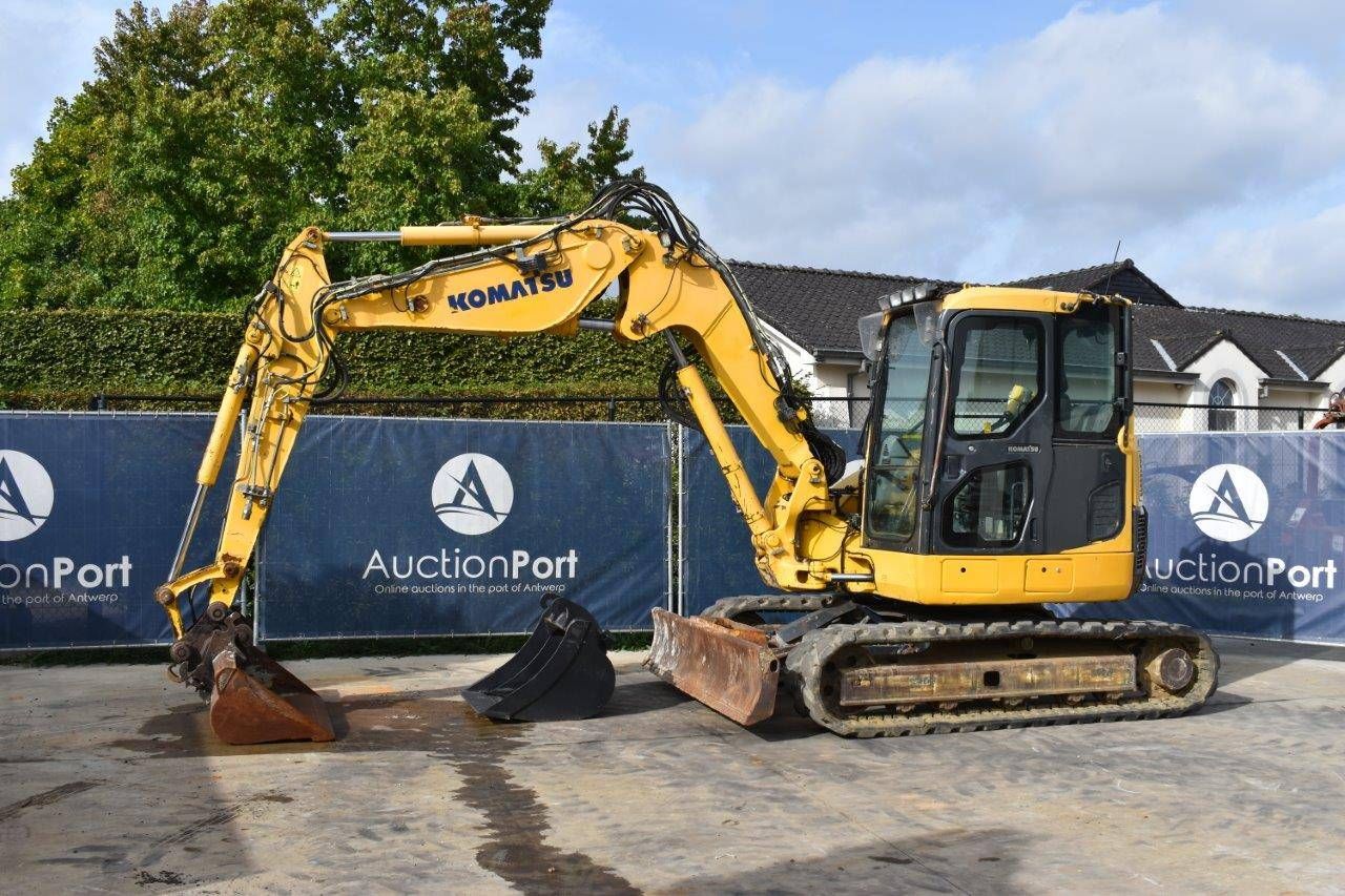 Excavator Komatsu PC88MR-8 Diesel