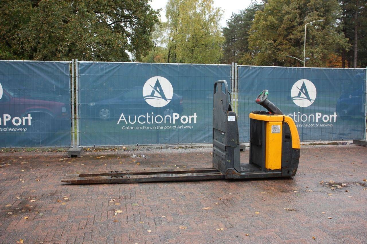 Pallet truck Jungheinrich ECE 225 Electric 2500kg 2011