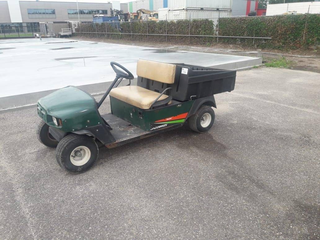 Golf cart Jacobsen E Hauler Electric