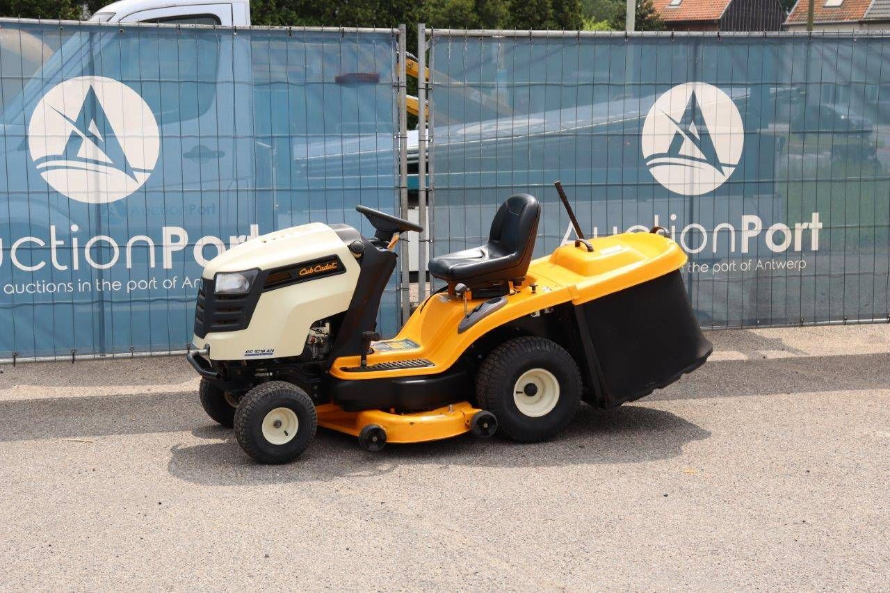 Riding mower Cub Cadet CC1018AN Petrol 17.5hp 102cm