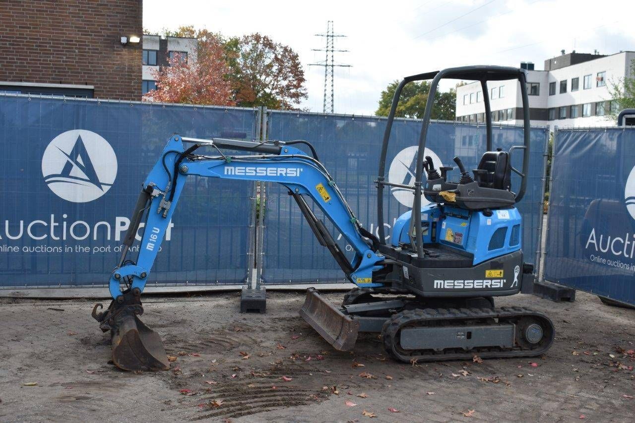 Mini digger Messersi M16U Diesel