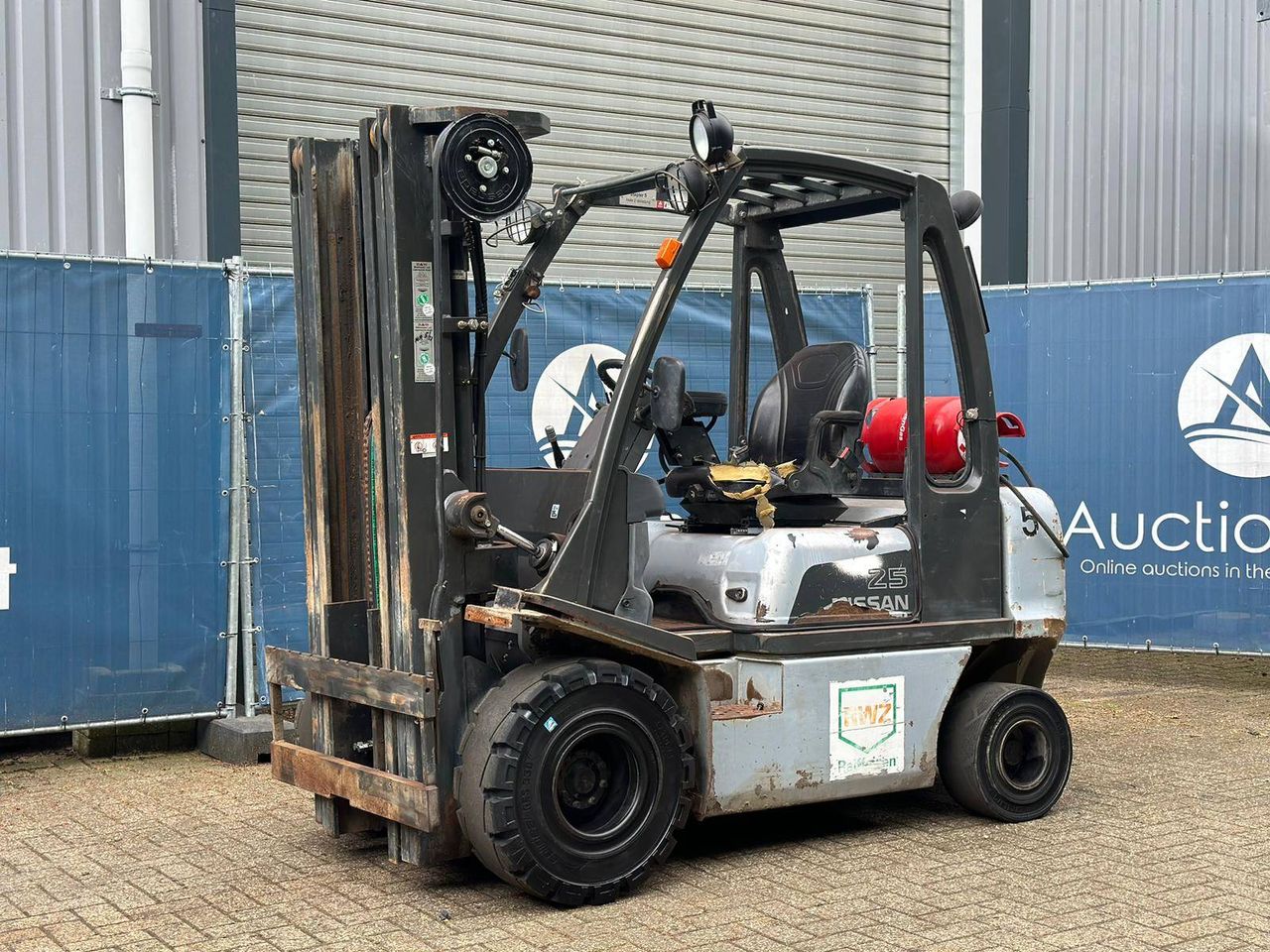 Gabelstapler Nissan UD02A25P0 LPG