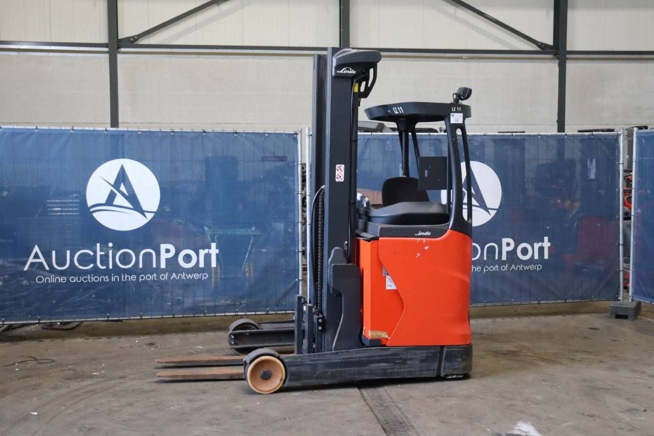 Reach truck Linde R16 Electric 1600kg 6m 2018
