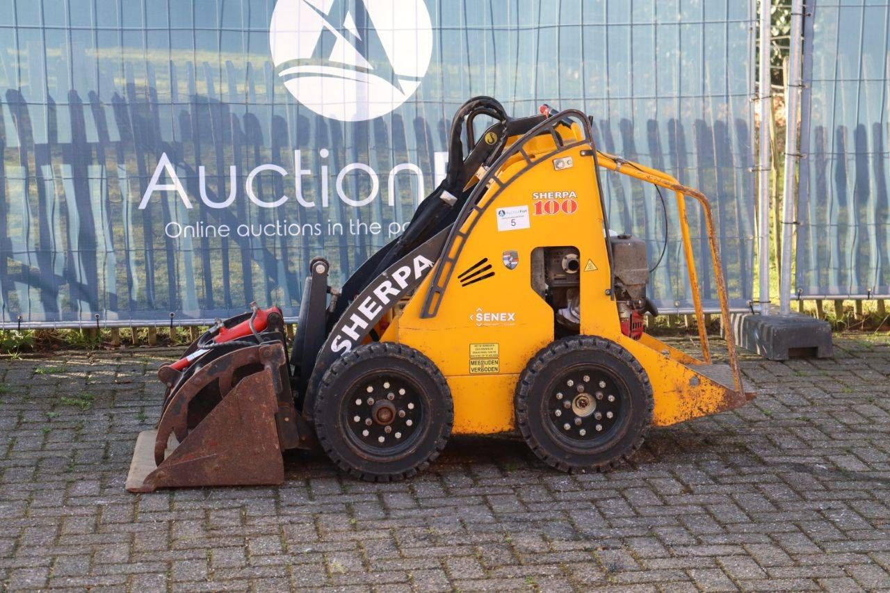 Skid steer loader SHERPA SH100 SMAL Petrol
