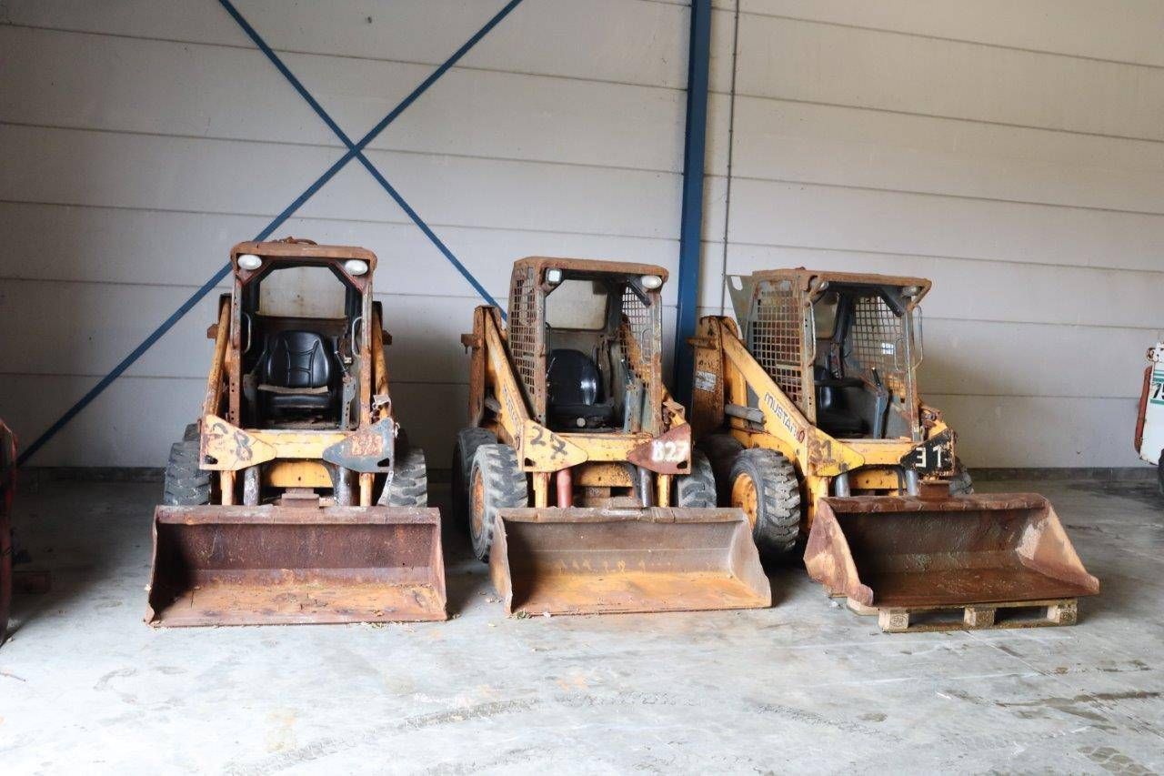 Skid steer loader Mustang 2044 Diesel 49hp 2015 3 pieces