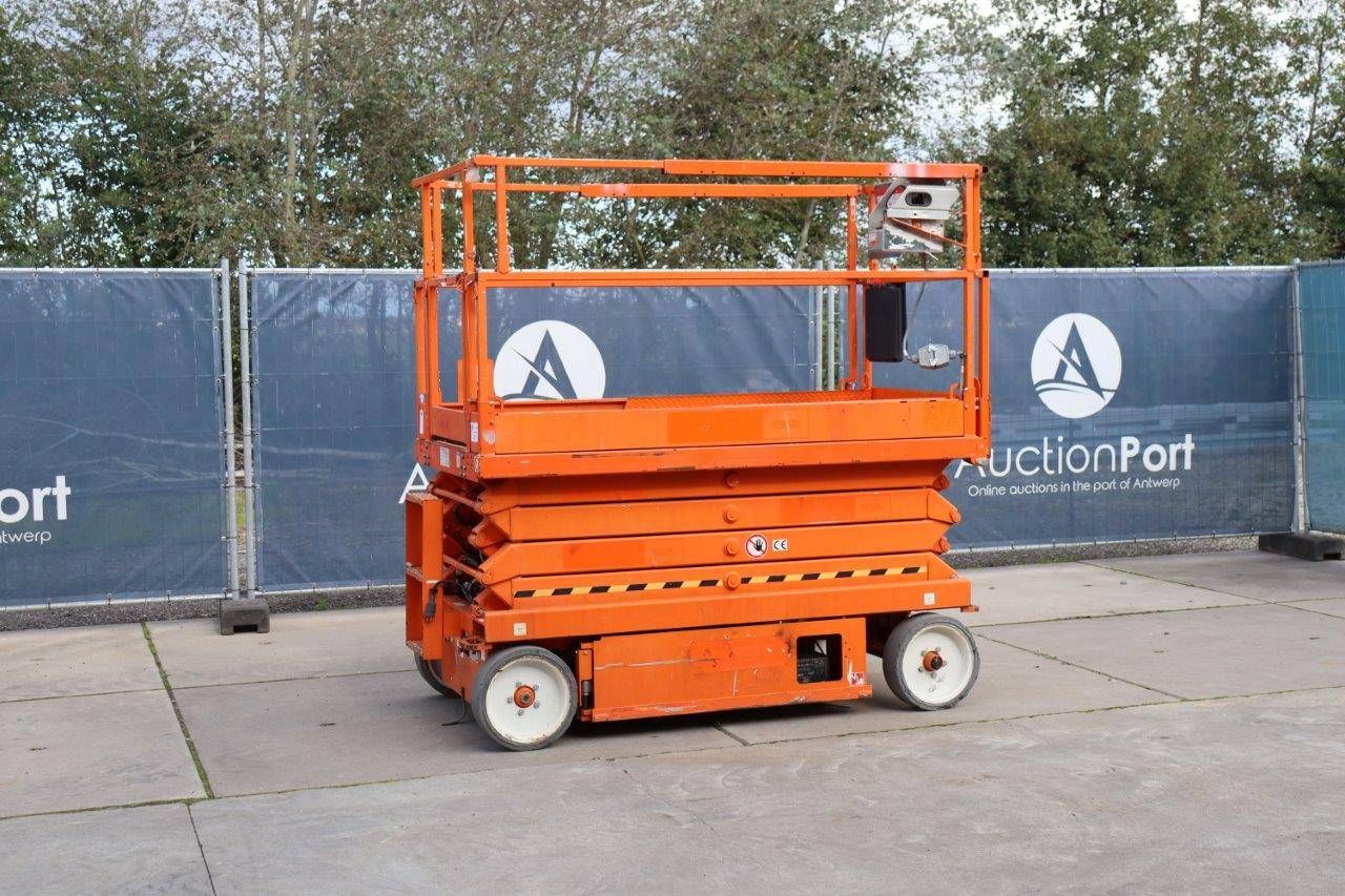 Scissor Lift Skyjack SJ4626 Electric 454kg 9.92m 2014