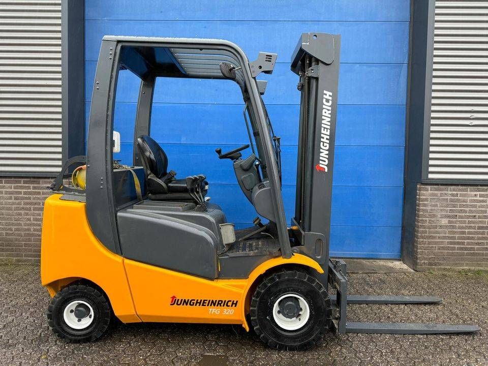 Chariot élévateur Jungheinrich TFG 320 GPL 2000kg