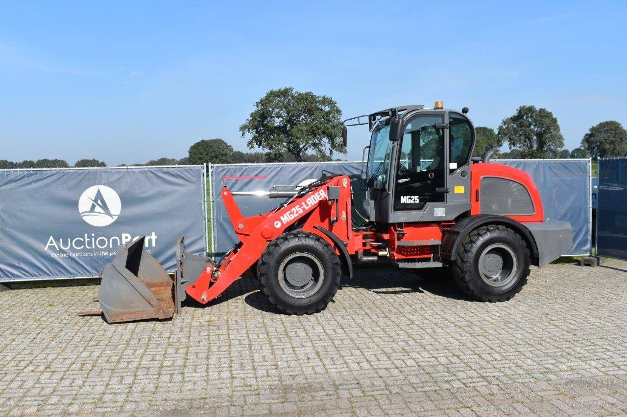 Wheel loader MG25 Diesel