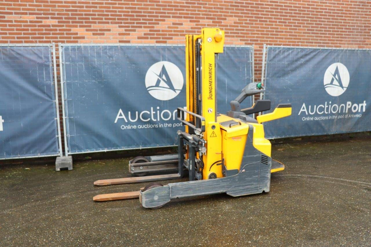 Stacker Jungheinrich ERV 308 Electric 800kg