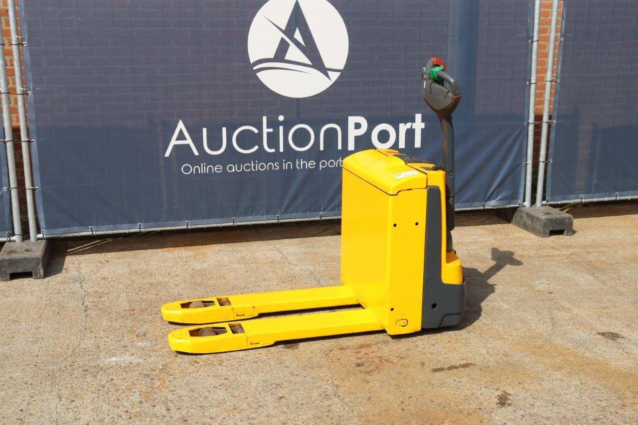 Pallet truck Jungheinrich EJE 116-100-54 Electric 1600kg 2011