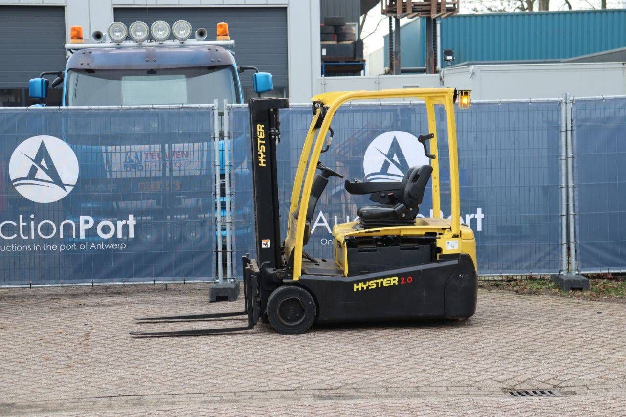Hyster J2.0XNT LWB Electric Forklift 1730kg 4.6m 2018