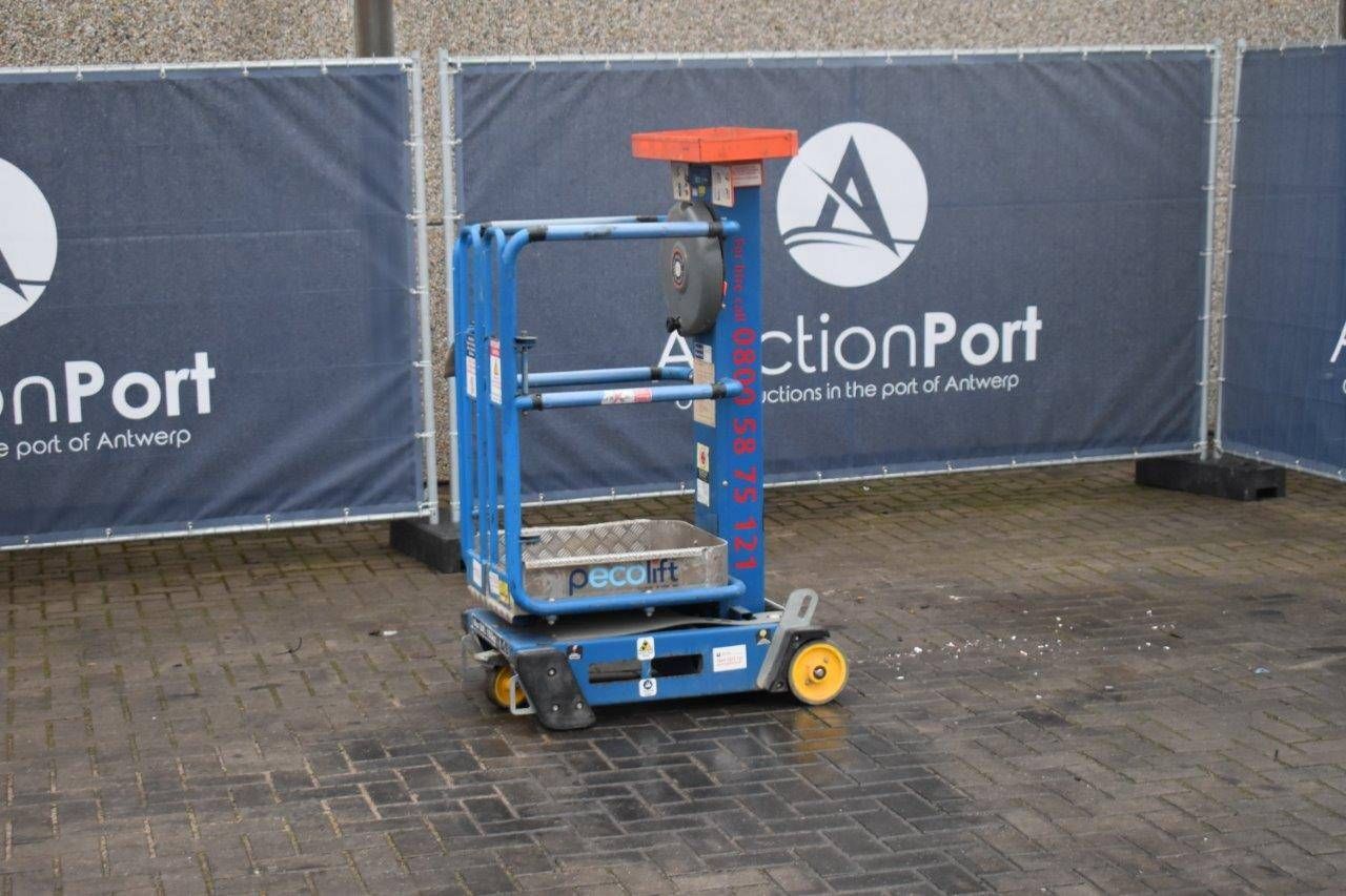 Peco Lift Power Towers Manual 3.5m