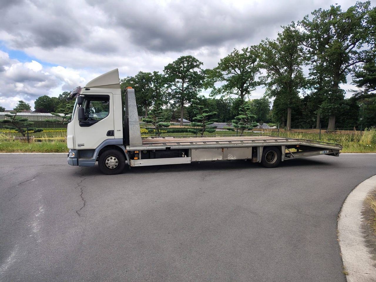 Machine transporter DAF FA LF45G12 Diesel 220hp 2007