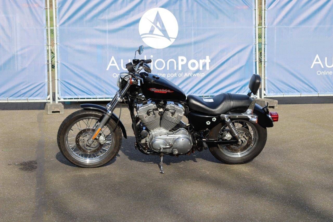 Motorcycle Harley Davidson Sportster 883 Petrol