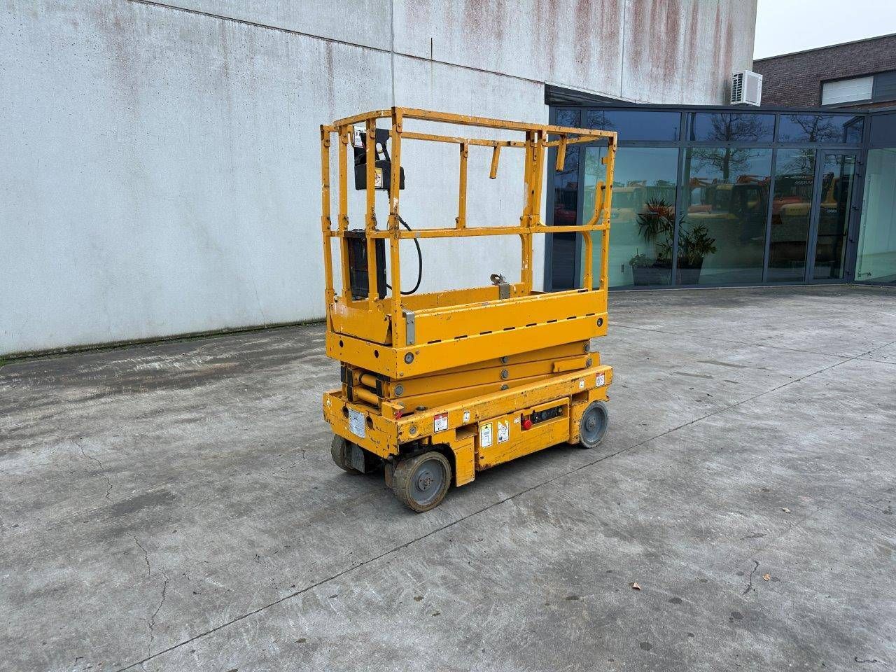 Scissor lift Haulotte Optimum 8 Electric 7.6m