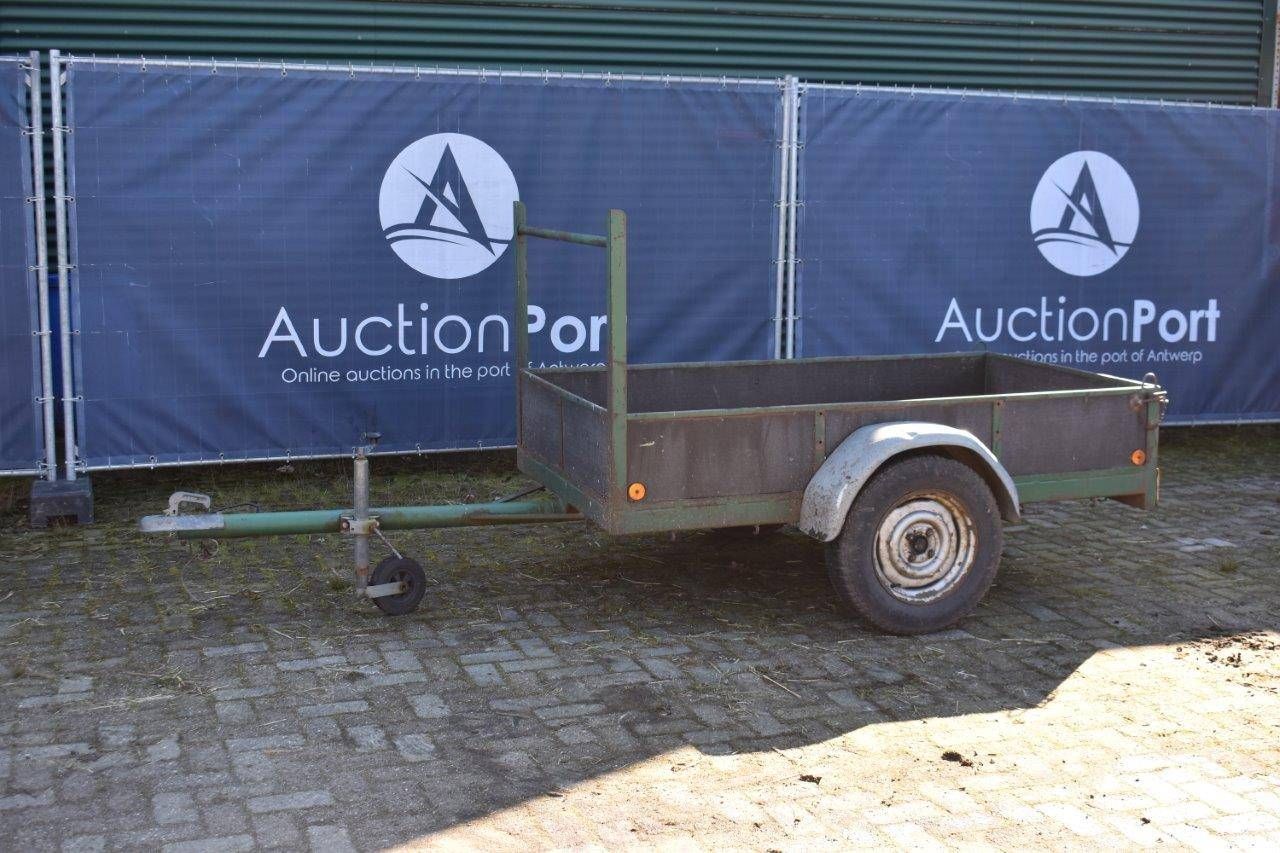 Trailer