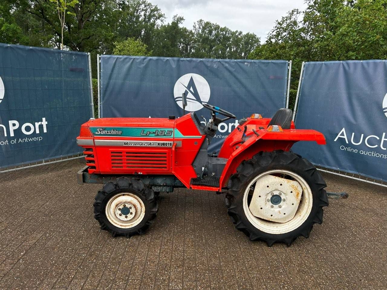 Mini tractor Kubota L1-185D Diesel