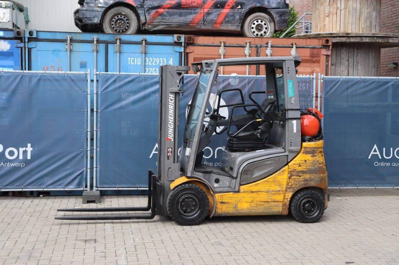 Forklift Jungheinrich TFG 320s LPG 2000kg 5.5m 2018