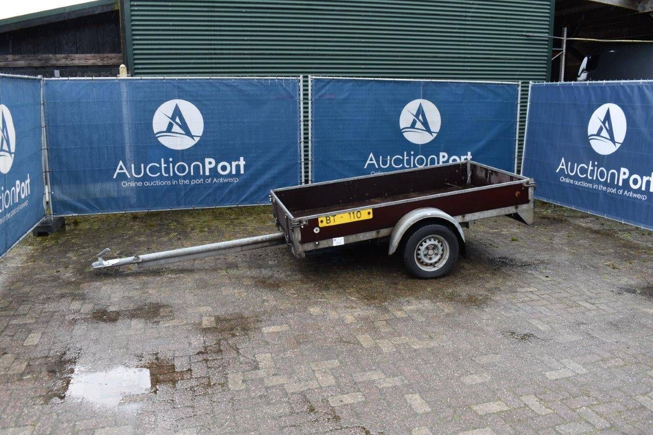 Trailer 