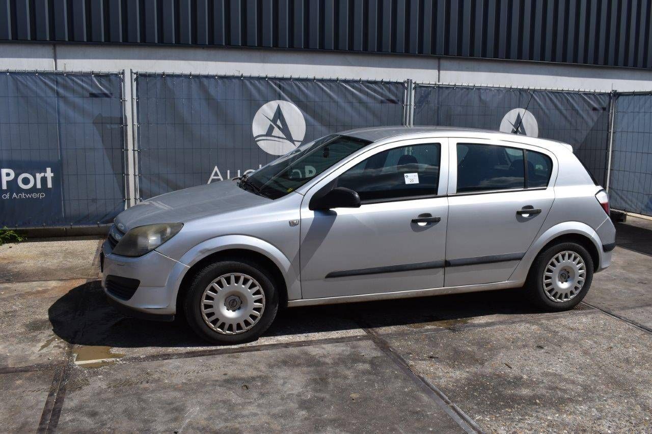 Opel Astra Petrol 