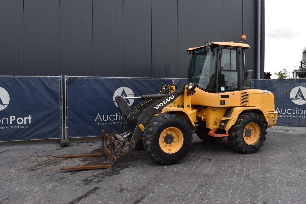 Wheel loader Volvo L30G Diesel