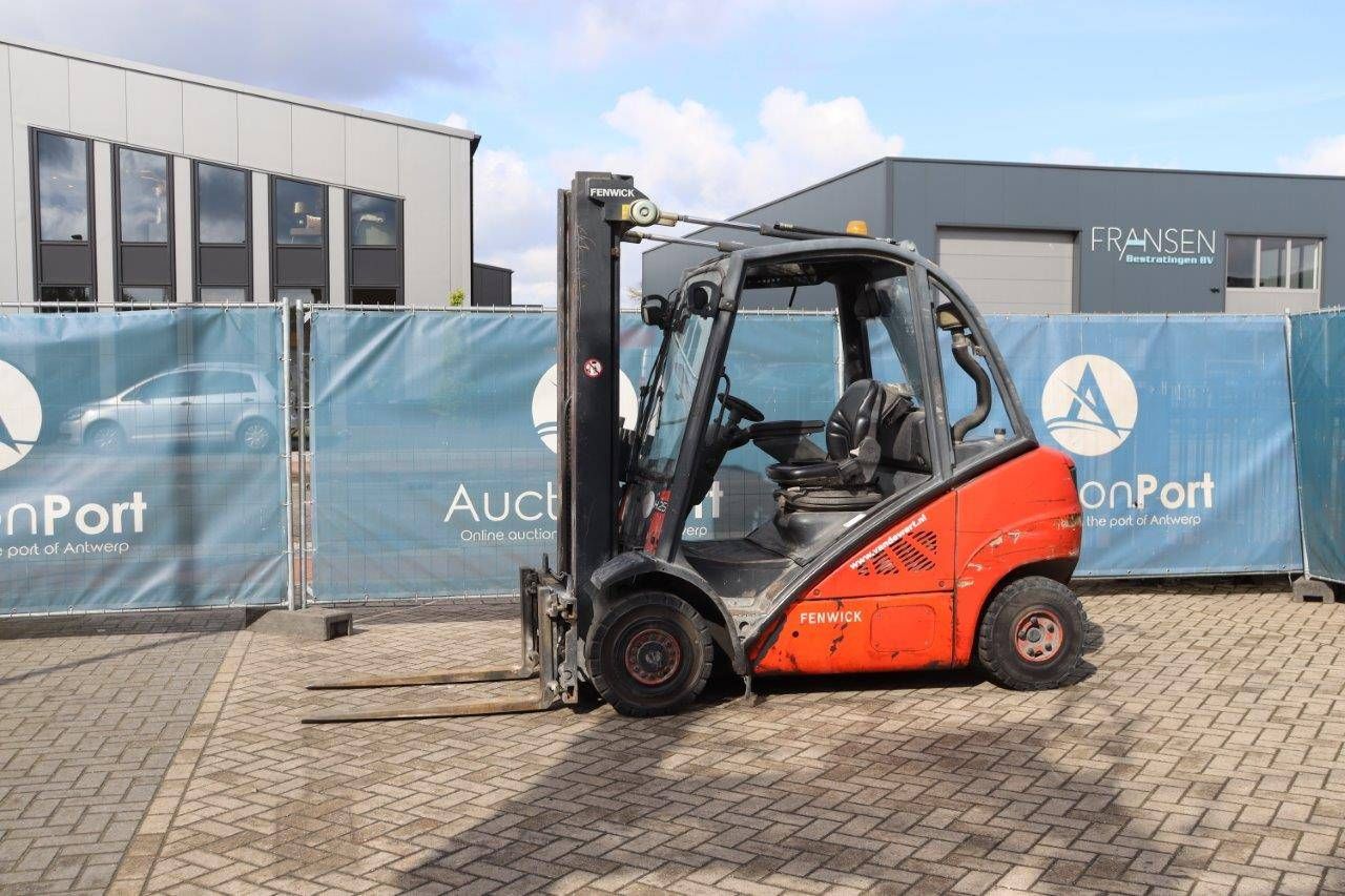 Forklift Linde H25D-01 Diesel 2500kg 4.7m 2011