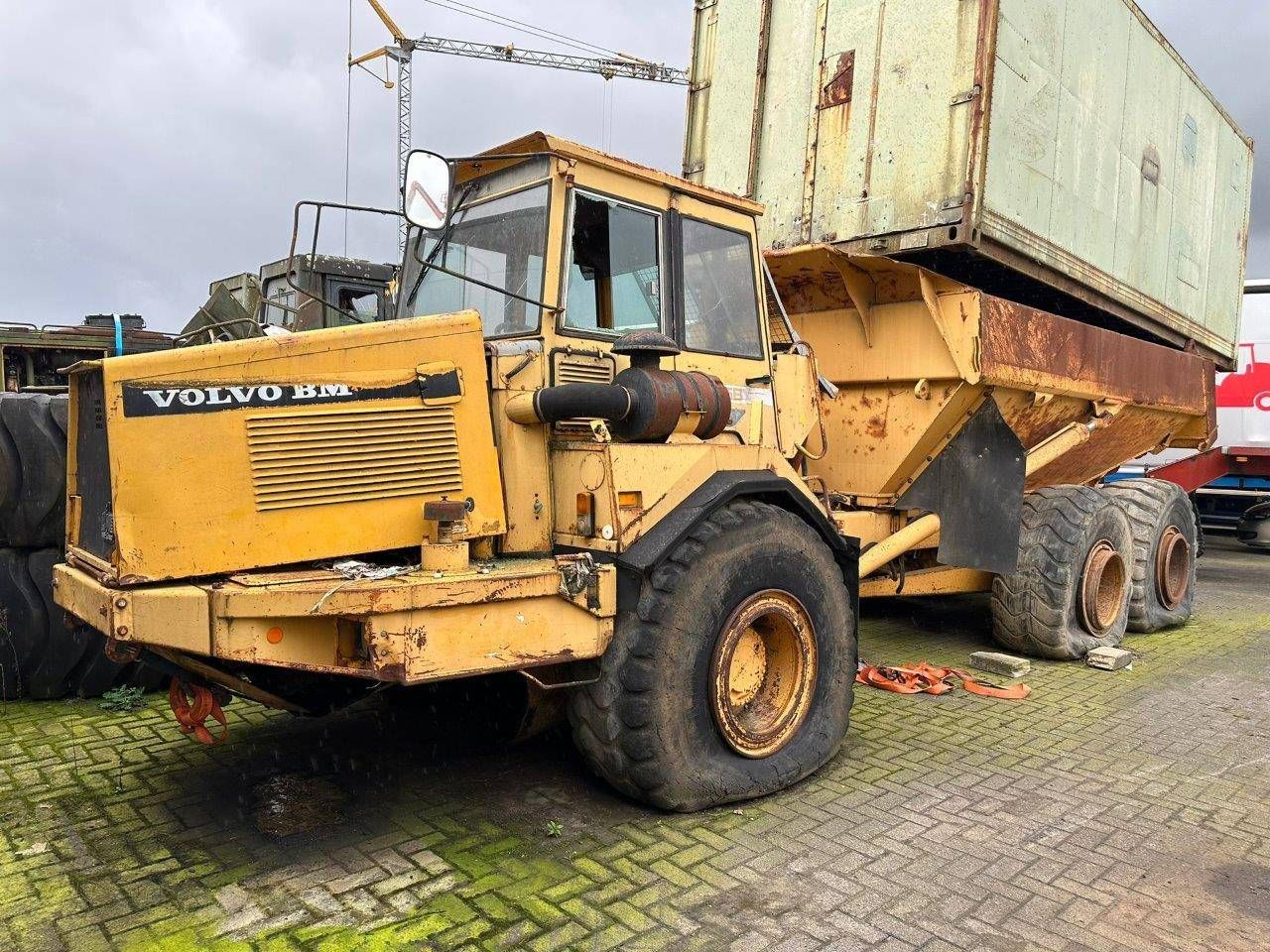 Dumper Volvo A25B66 Diesel 241hp 6x6 1998