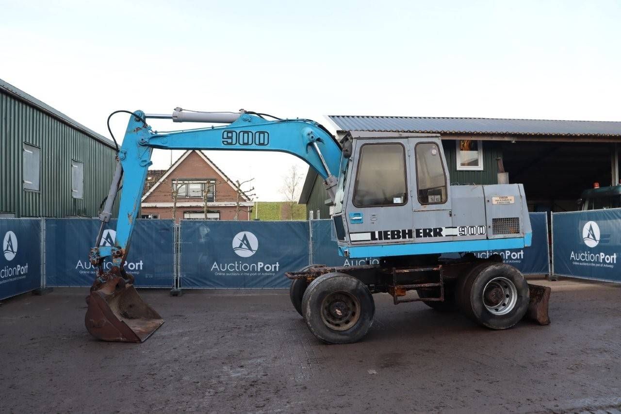 Wheel excavator Liebherr A900 B Diesel 1990