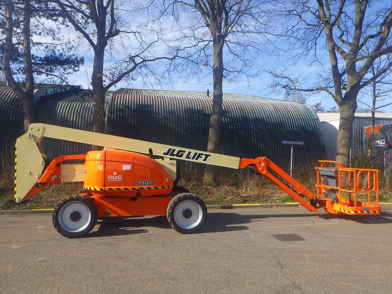 JLG 600AJ Diesel 20.47m Articulated Boom Lift 2008