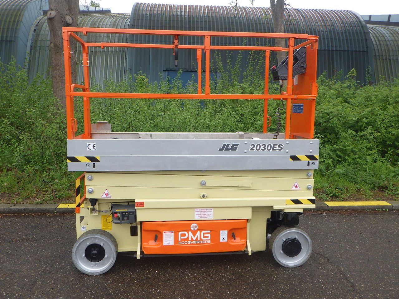 Scissor lift JLG 2030ES Electric 8.10m 2014