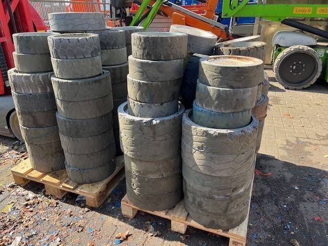 Party Wheels Non-marking for Aerial Work Platforms