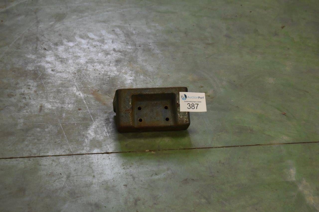 Metal Fastening (Margin)