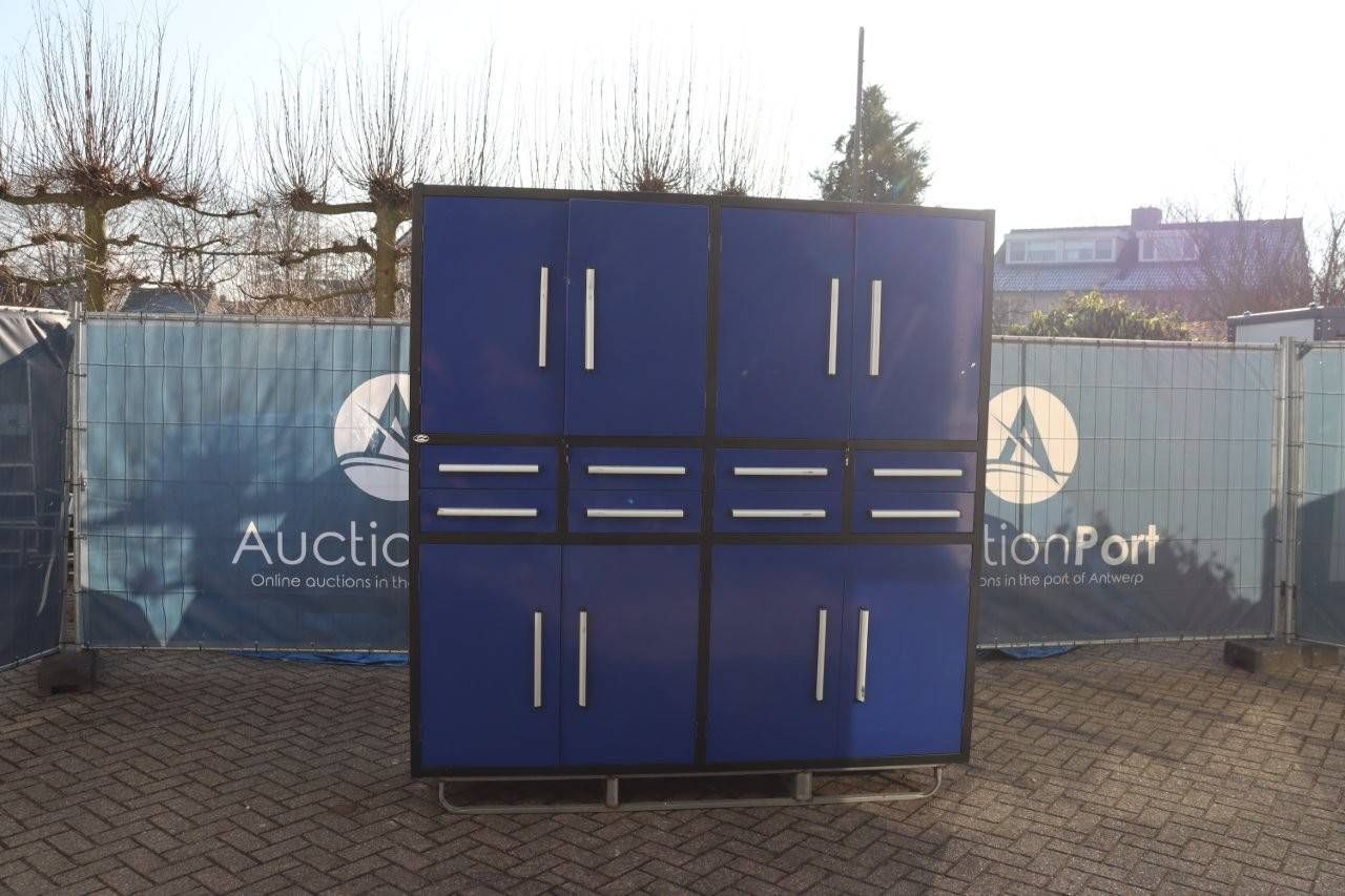 Storage cabinet workshop