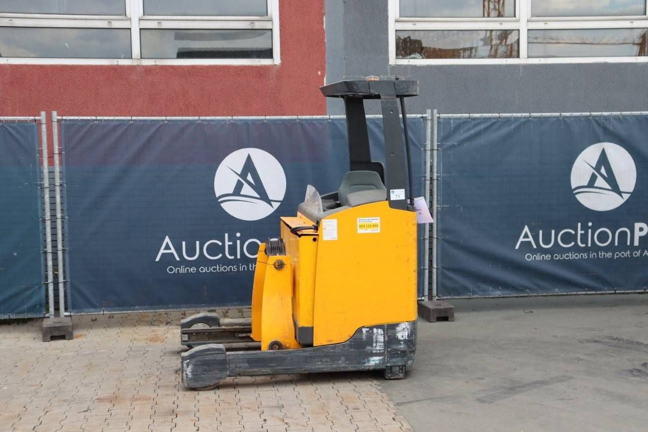 Reach truck Jungheinrich ETV 318 Electric 1800kg 10.7m 2013