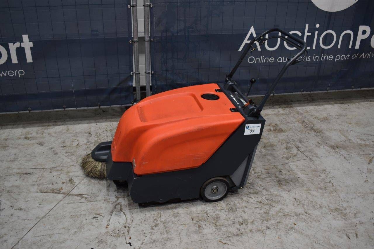 Sweeper Hako B650 Electric